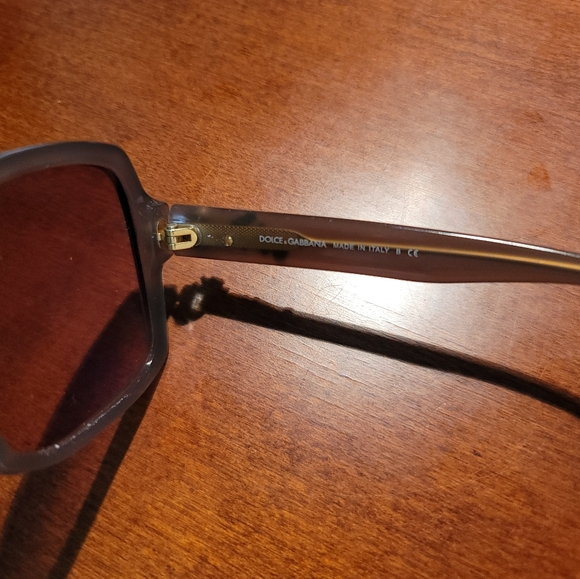Dolce & Gabbana DG4168 sunglasses - Picture 4 of 6